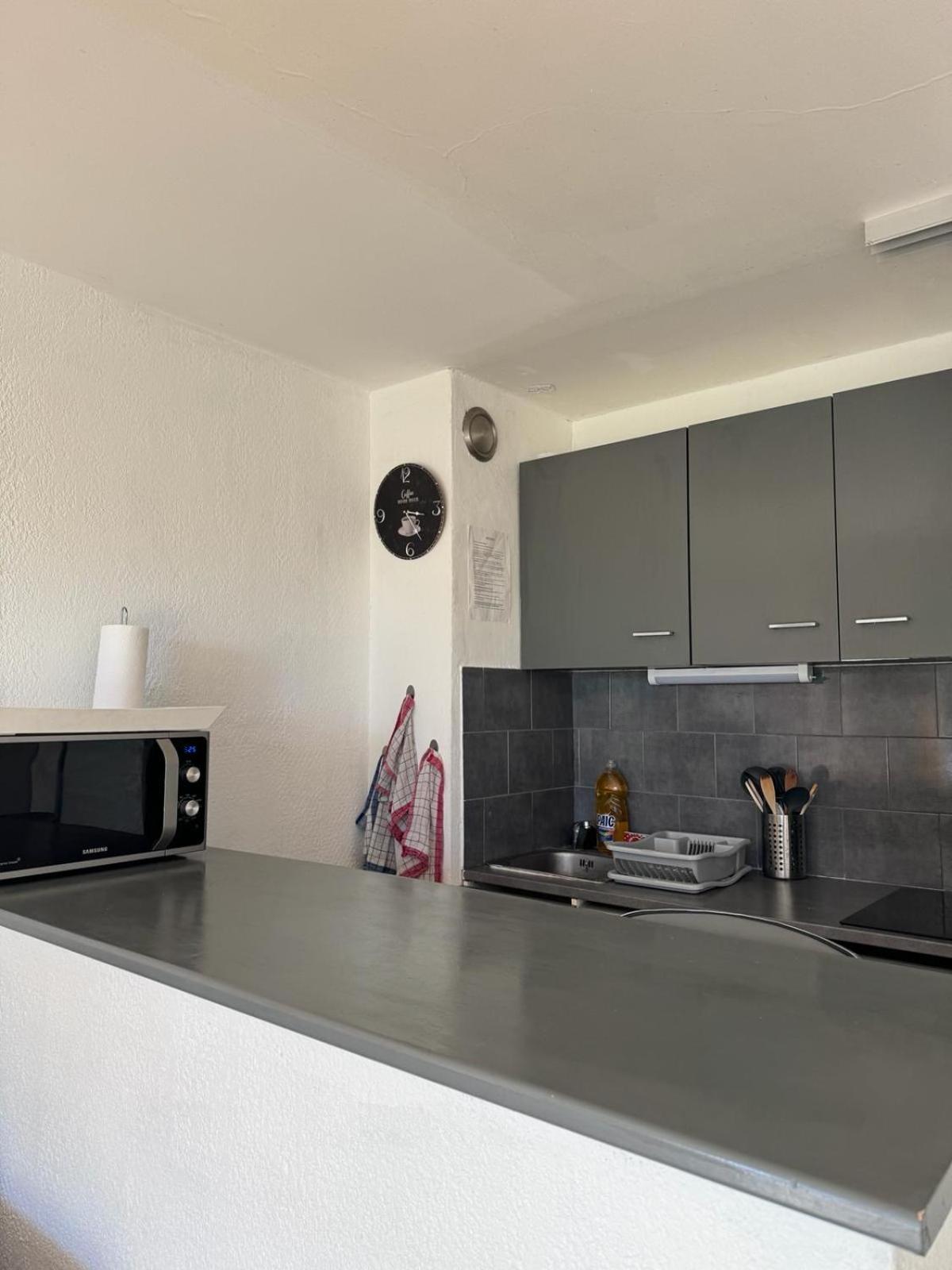 Beau Studio Climatise Face A La Mer La Ciotat Luaran gambar